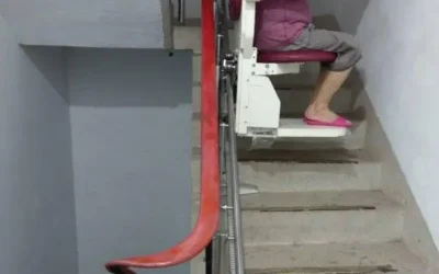 cross shaped stair lift