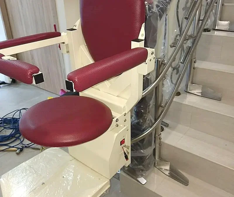 新竹香山王家樓梯升降椅